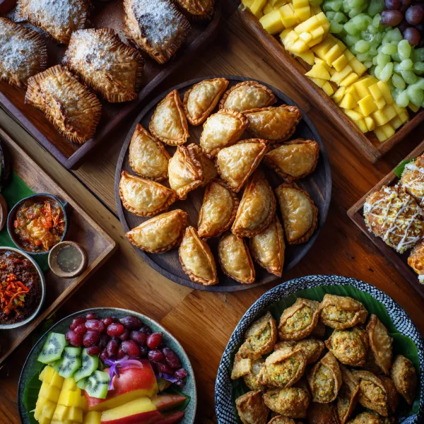 Last-Minute Potluck Ideas You Can Buy in Singapore